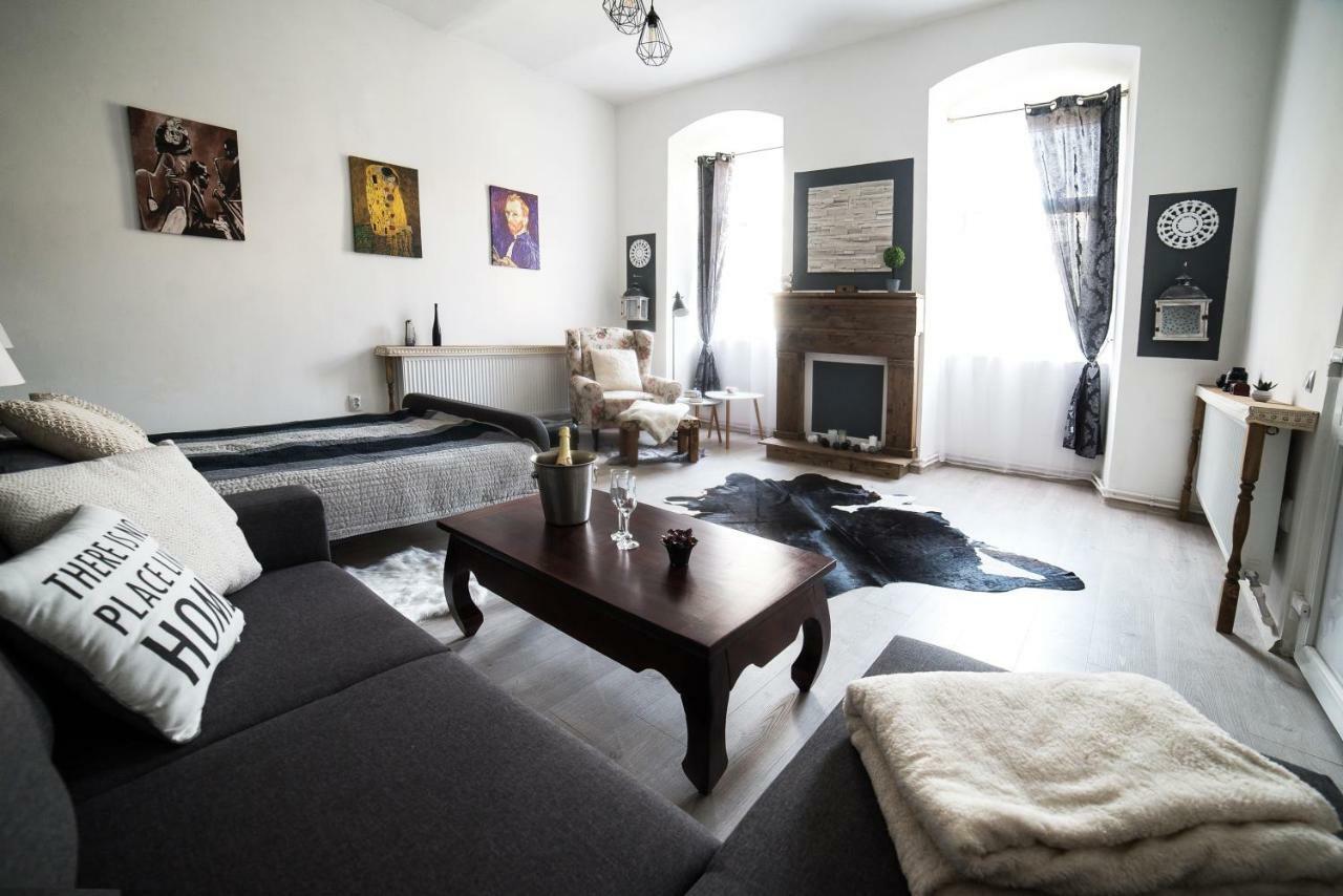 Ultra Central Apartment Cluj-Napoca Luaran gambar