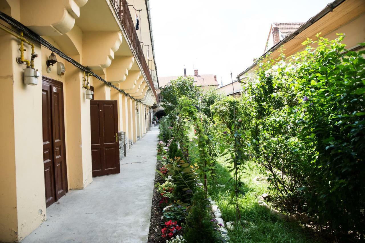 Ultra Central Apartment Cluj-Napoca Luaran gambar